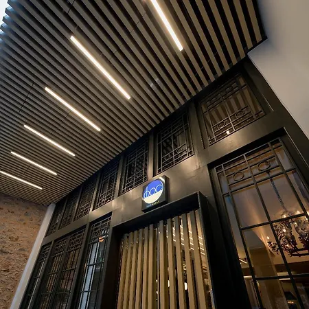 Fos Downtown Hotell