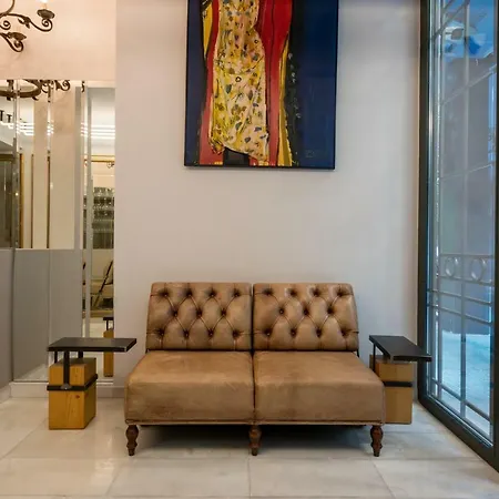 Fos Downtown 3* Aten